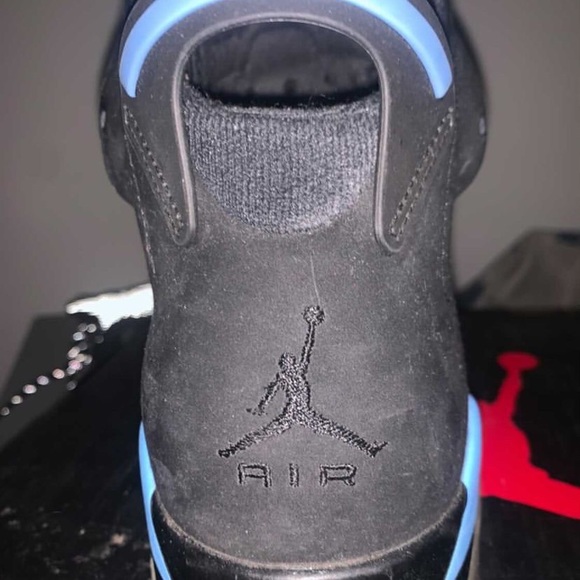 Men Jordan black n blue main image 3